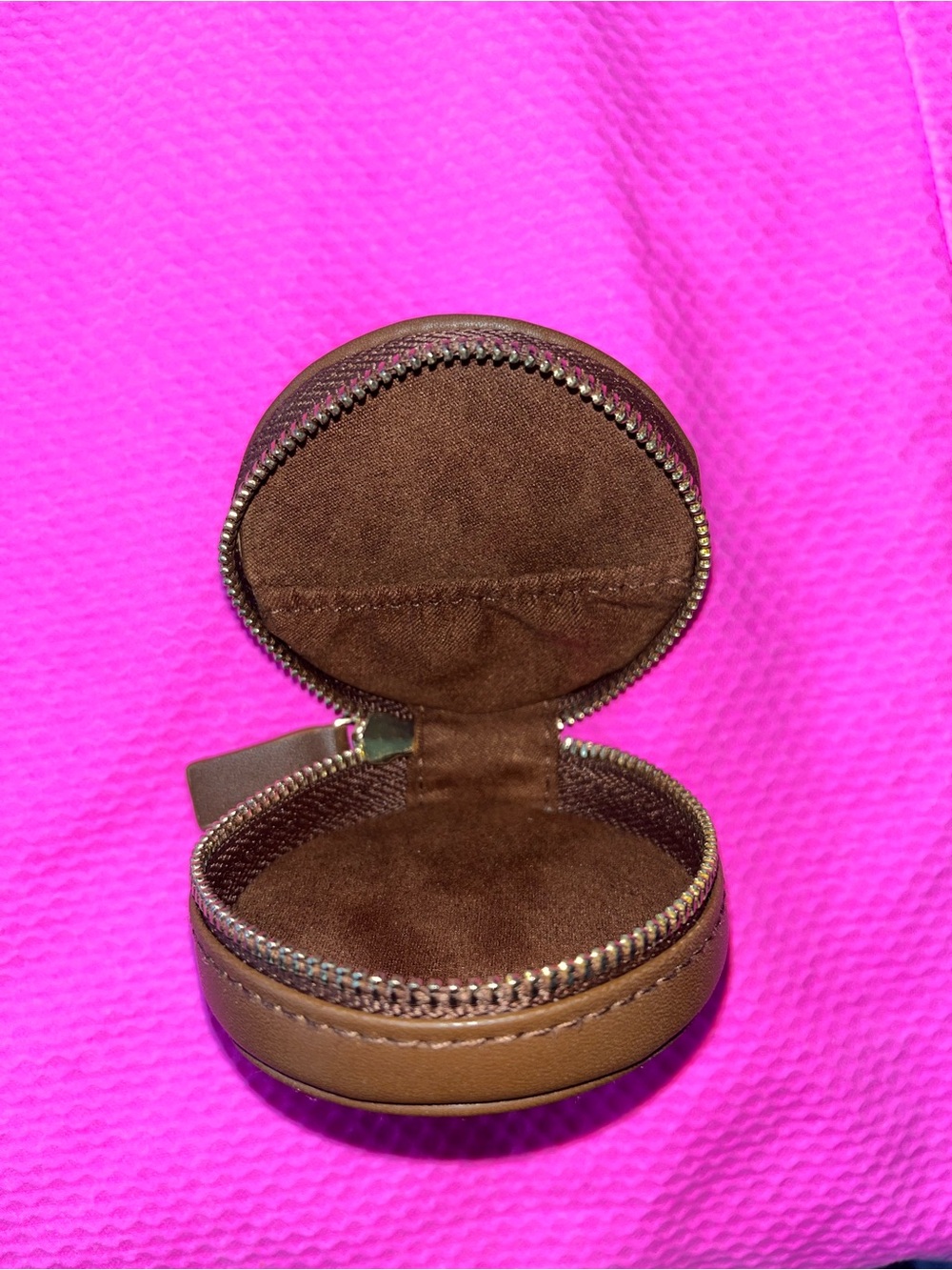 Samara NWOT Vegan Leather Jewelry Pouch Case Cacao Zipper Suede Lining Travel - Picture 2 of 6